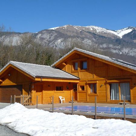 Chalet Aux 3 Biches Mieussy エクステリア 写真