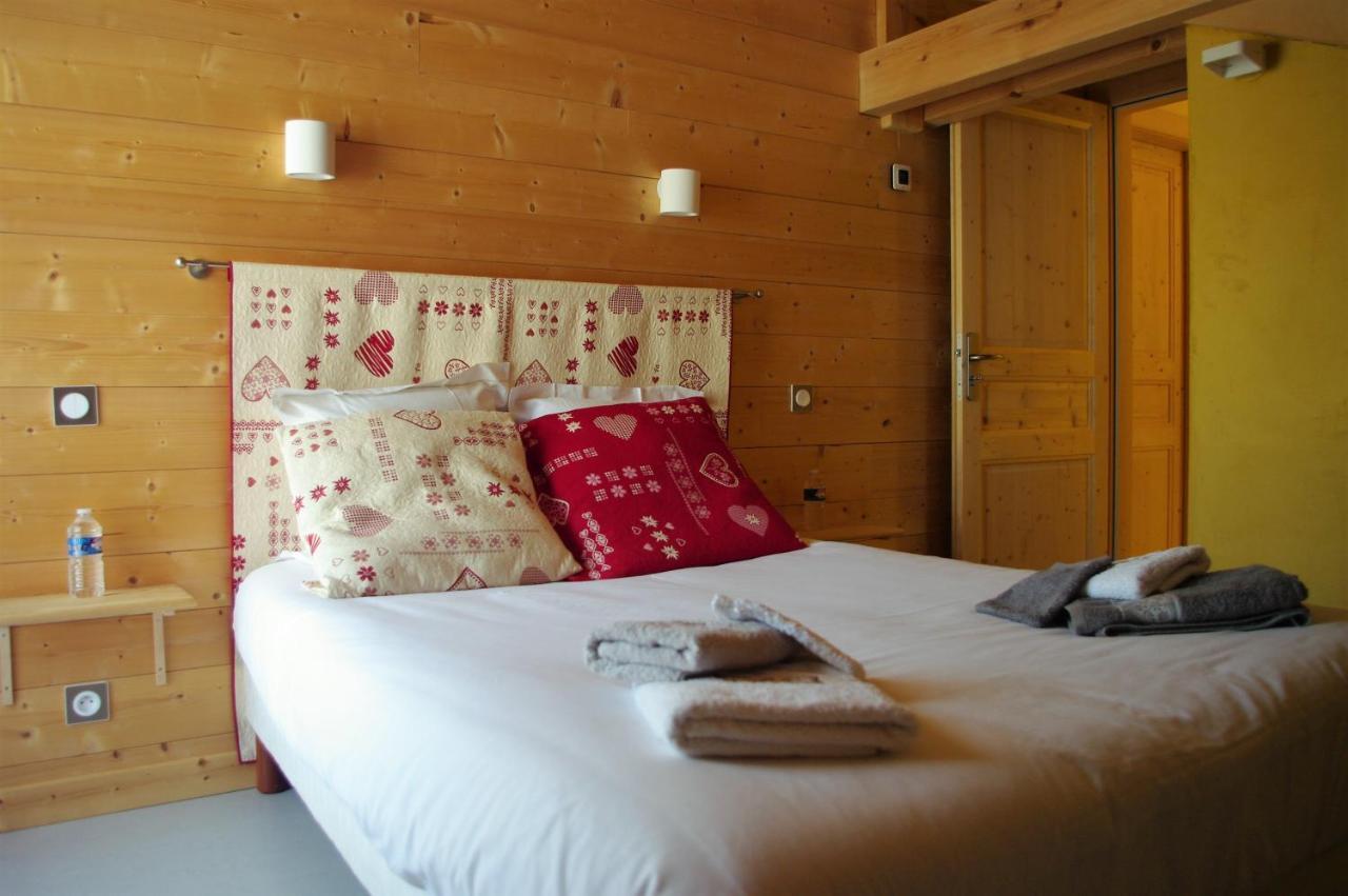 Chalet Aux 3 Biches Mieussy エクステリア 写真