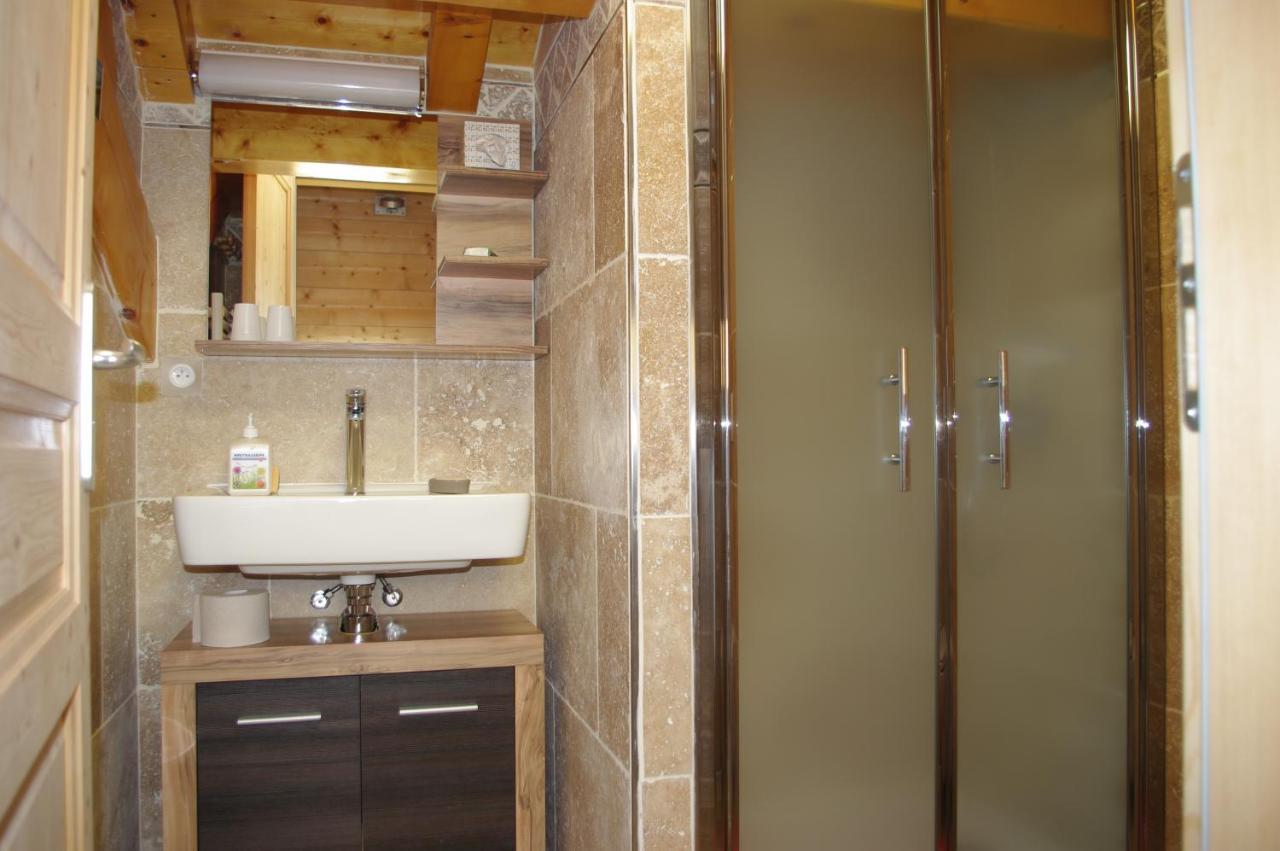 Chalet Aux 3 Biches Mieussy エクステリア 写真