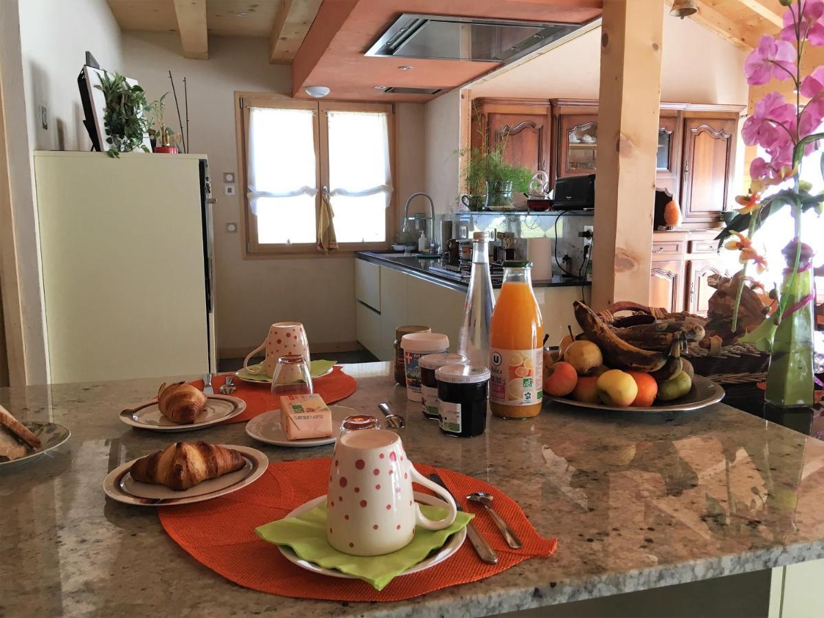 Chalet Aux 3 Biches Mieussy エクステリア 写真