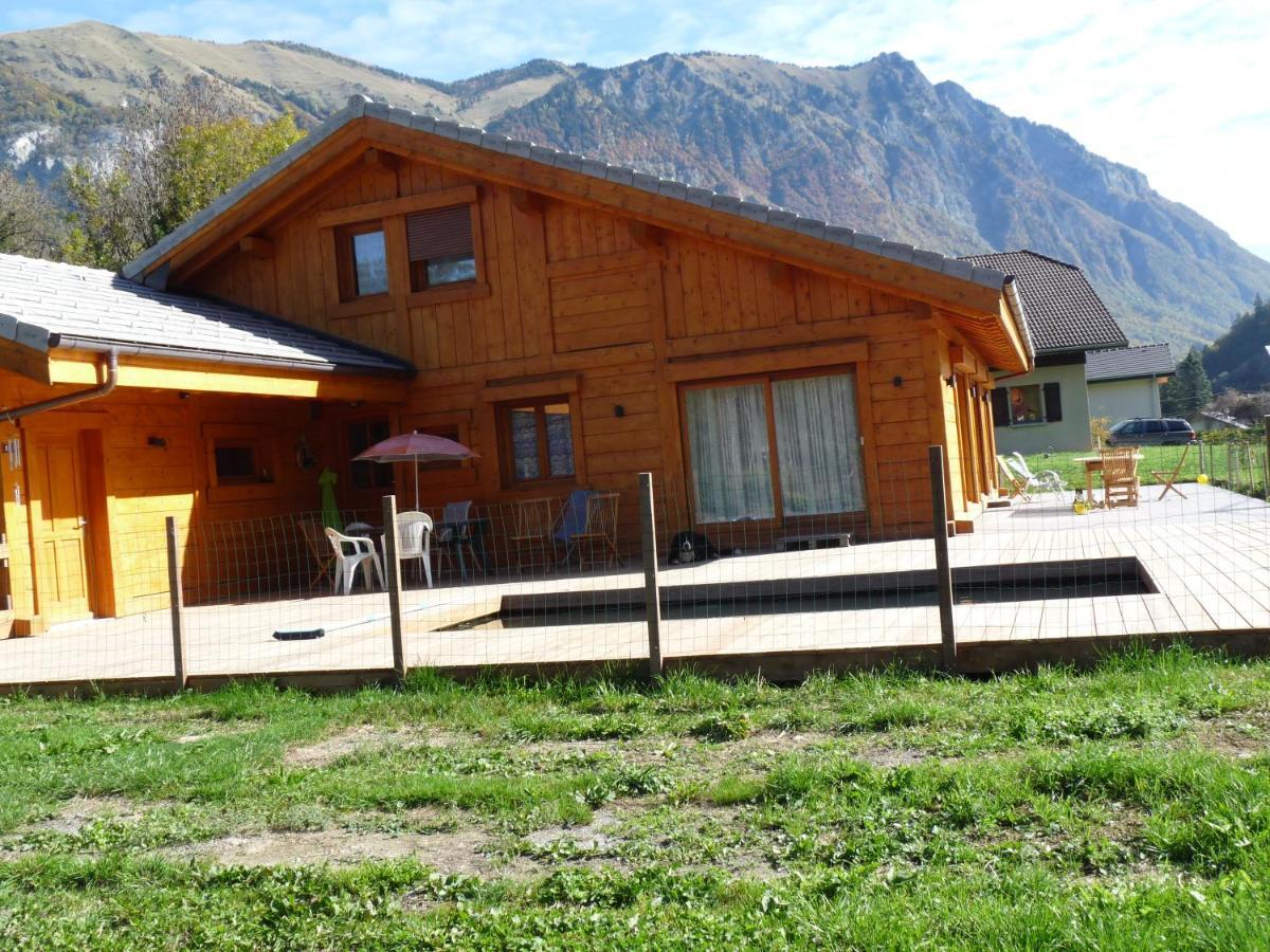 Chalet Aux 3 Biches Mieussy エクステリア 写真